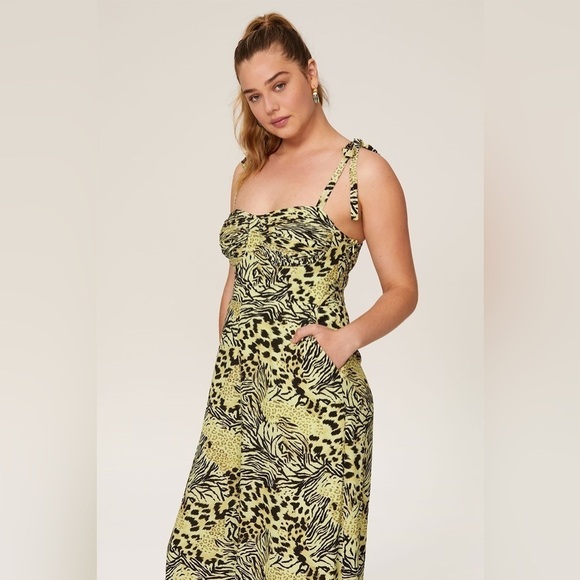 Fame and Partners Rent the Runway Suraya Safari Citrus Jumpsuit Size 2 - Picture 5 of 6